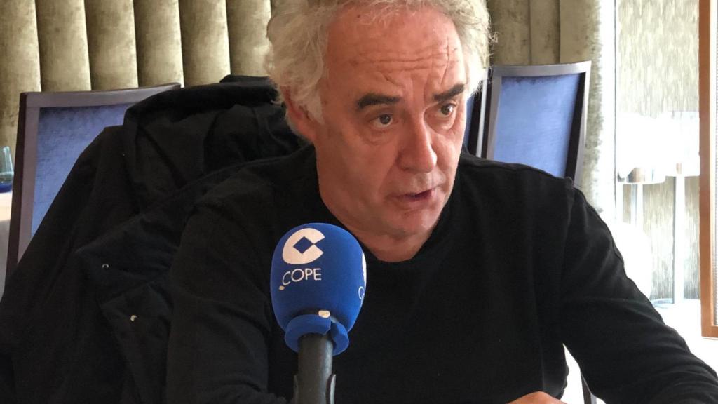 El chef Ferran Adrià, en la entrevista con la cadena Cope y 'Metrópoli'