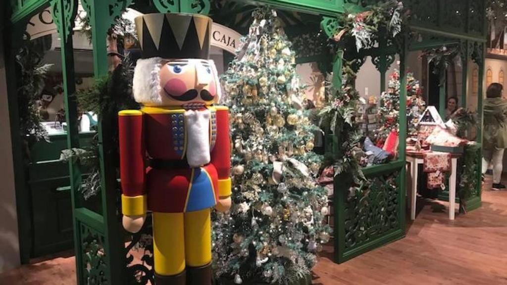 Interior de la botiga més nadalenca de Barcelona