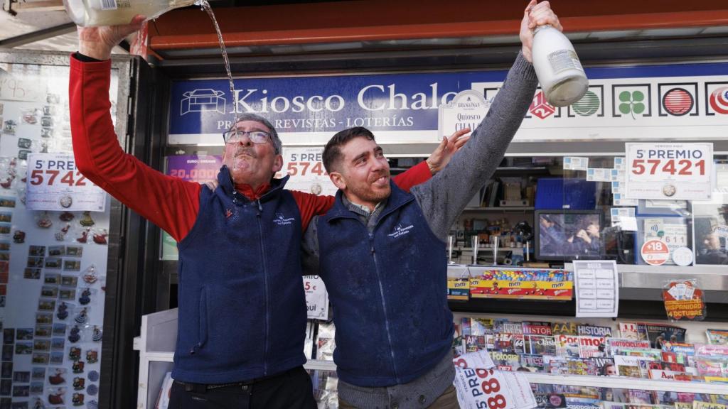 Administración de Pinos Puentes, en Granada. Ganador del Gordo de la Navidad