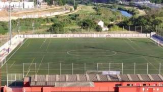 Campo municipal de Vallbona inutilizado por las obras de Adif