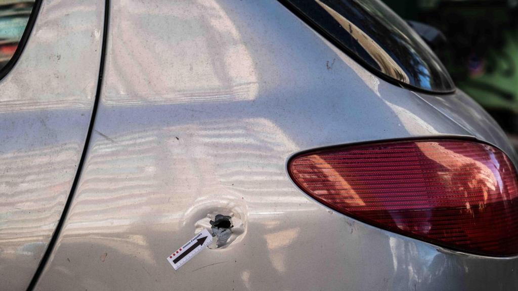 Un disparo en un coche de La Mina tras el último tiroteo