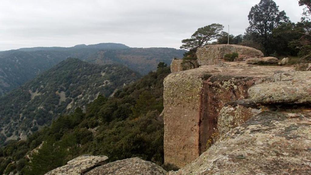 Vistas de las montañas de Prades desde Rojals
