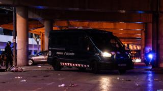 Mossos d'esquadra, policia local y policia nacional en el barrio de Sant Roc contra el mercado de la miseria