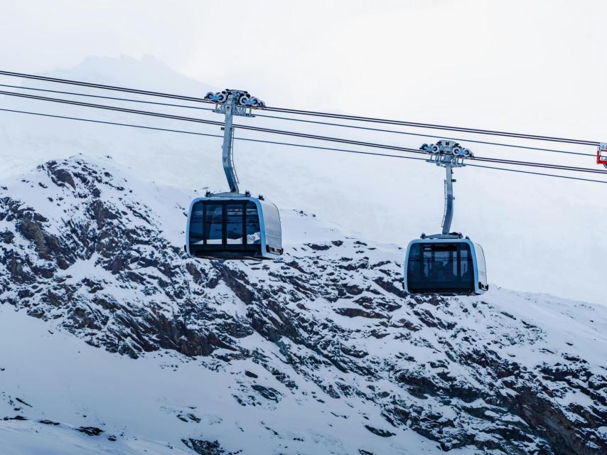 Funicular de la estación suiza de Zermatt