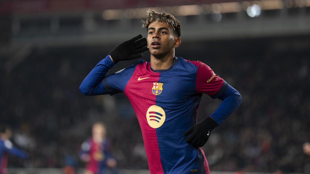 Lamine Yamal celebra un gol durant el Barça-Betis