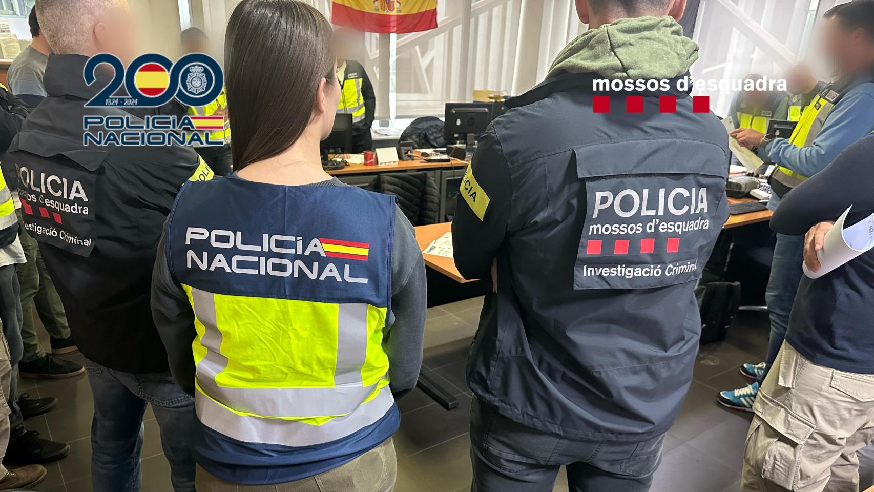 Operativo policial conjunto de los Mossos y la Policía para la desarticulación del grupo criminal que desembarcó cuatro toneladas de hachís en l'Ametlla de Mar