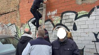 La policía y los vecinos evitan una okupación en Sant Adrià de Besòs