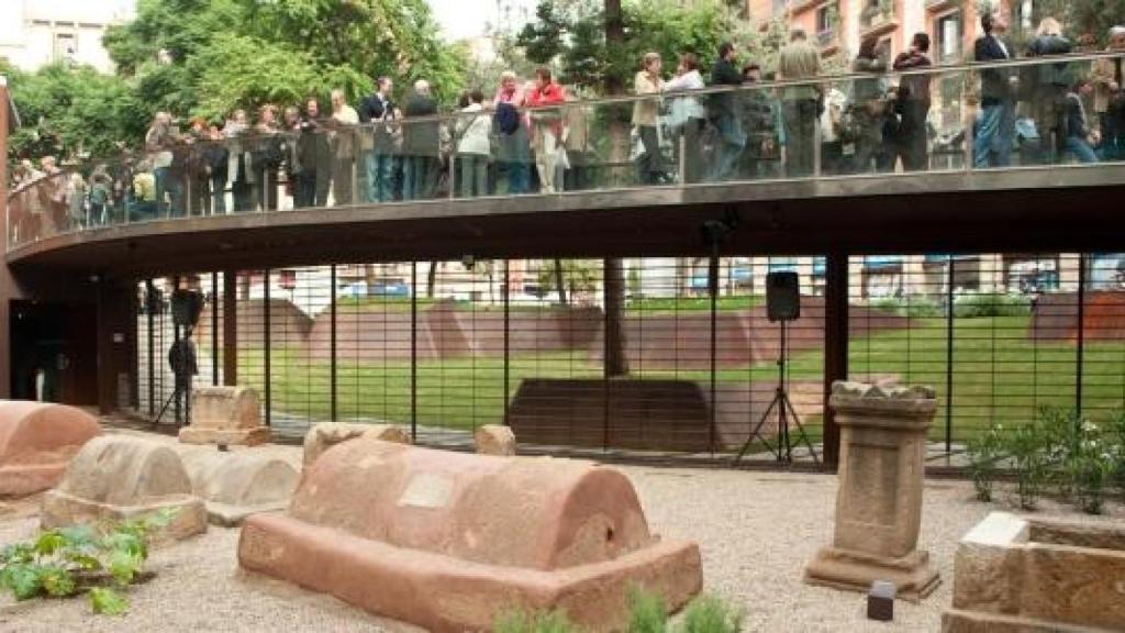 Via sepulcral romana del MUHBA