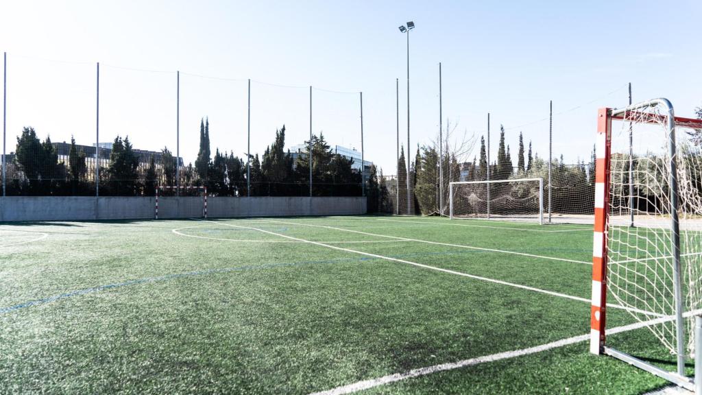 Campo de fútbol de Highlands School