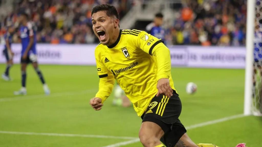 Cucho Hernández festeja con euforia un gol con el Columbus Crew
