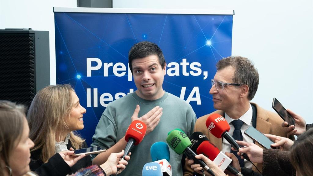 Presentación del programa 'Preparados, Listos, ¡IA!', con Sonia Marzo (Microsoft), Pau Garcia-Milà (Founderz) y Salvador Tasqué (FPdGi)