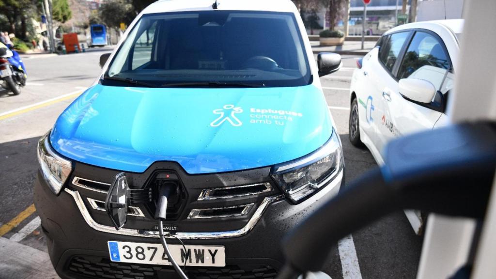 Nuevo punto de recarga para vehículos eléctricos en Esplugues