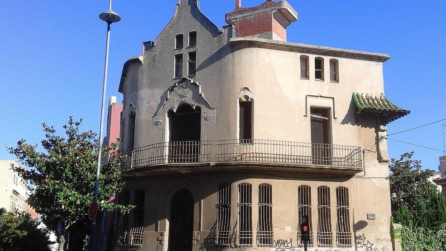 Casa Pere Busquets (Badalona)