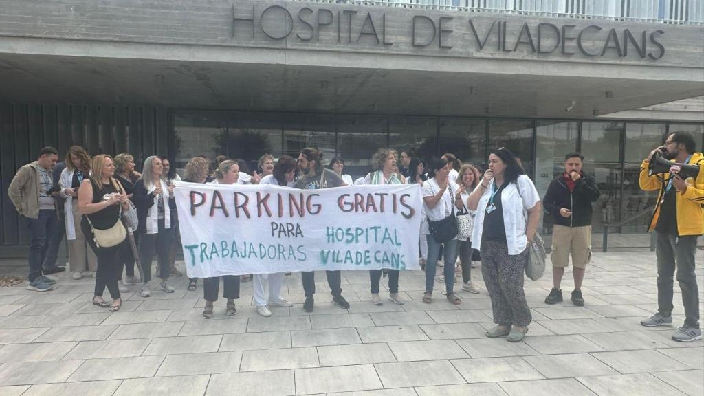 Los trabajadores del Hospital de Viladecans durante una de las manifestaciones
