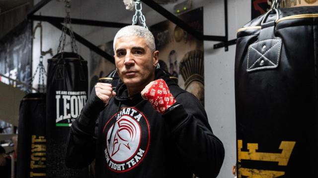 El boxeador César Córdoba durante su entrevista con Metrópoli