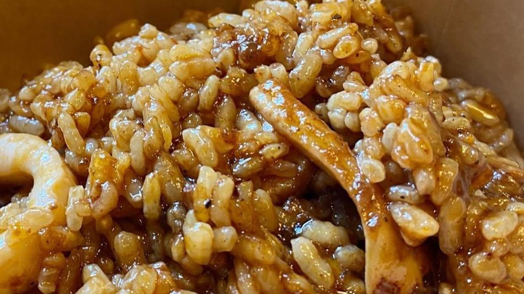 Uno de los arroces que se sirven en el restaurante Elche de Barcelona