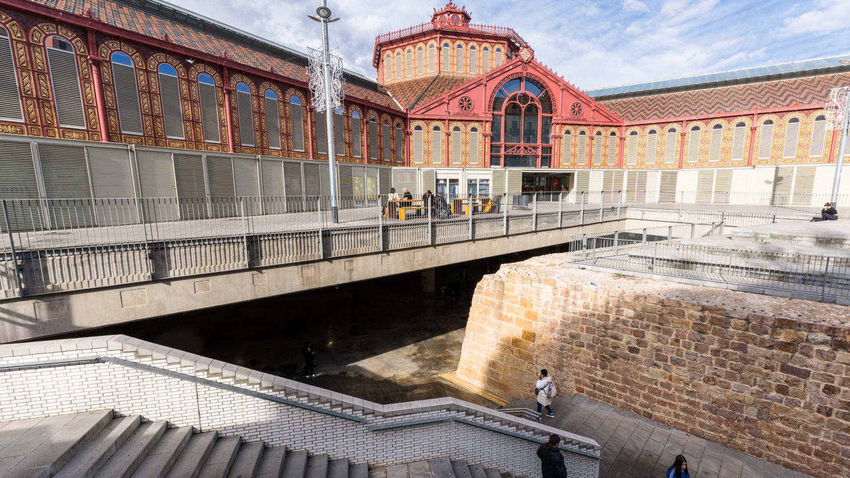 El mercado de Sant Antoni que esconde una fortificación del S.XVII