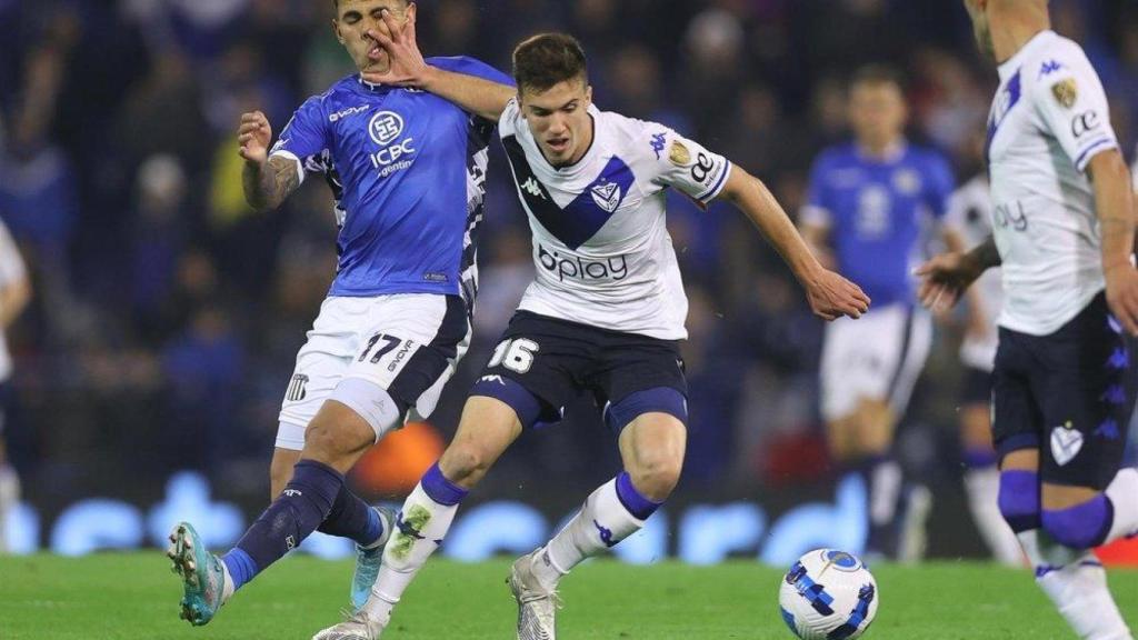 Máximo Perrone, en un partido con el Como