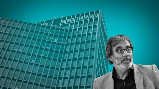 El CEO de Mediapro, Tatxo Benet, junto a la sede de la compañía