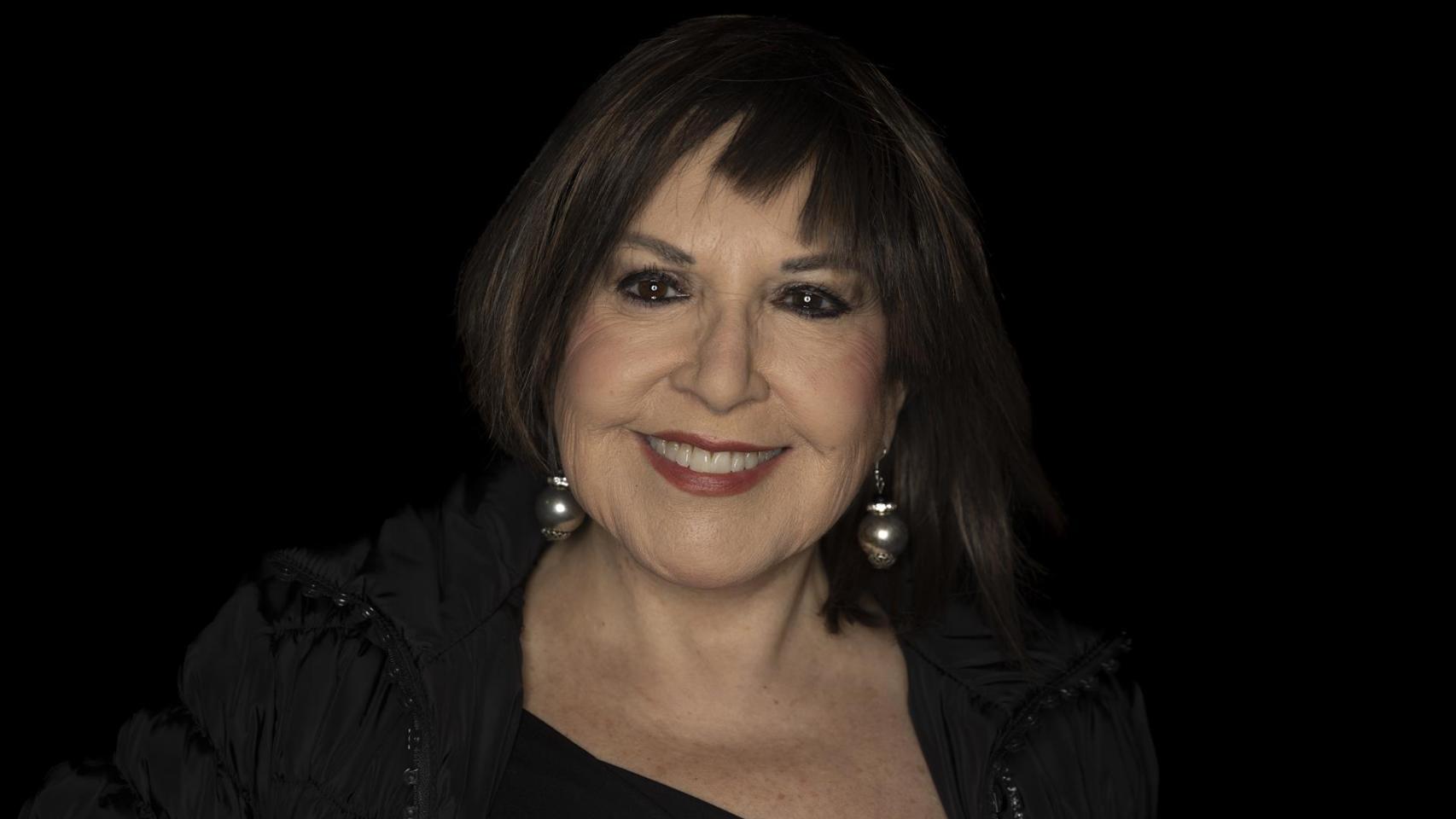 Archivo - La actriz Loles León posa para Europa Press durante la premiere en el cine Capitol de ‘Competencia Oficial’,