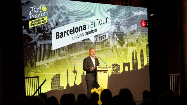 El alcalde de Barcelona, Jaume Collboni, durante la presentación de la salida del Tour de Francia