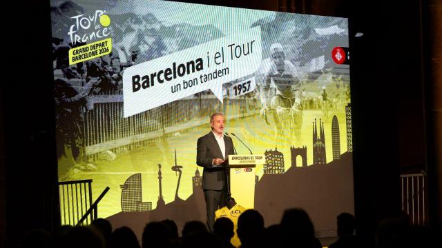 El alcalde de Barcelona, Jaume Collboni, durante la presentación de la salida del Tour de Francia