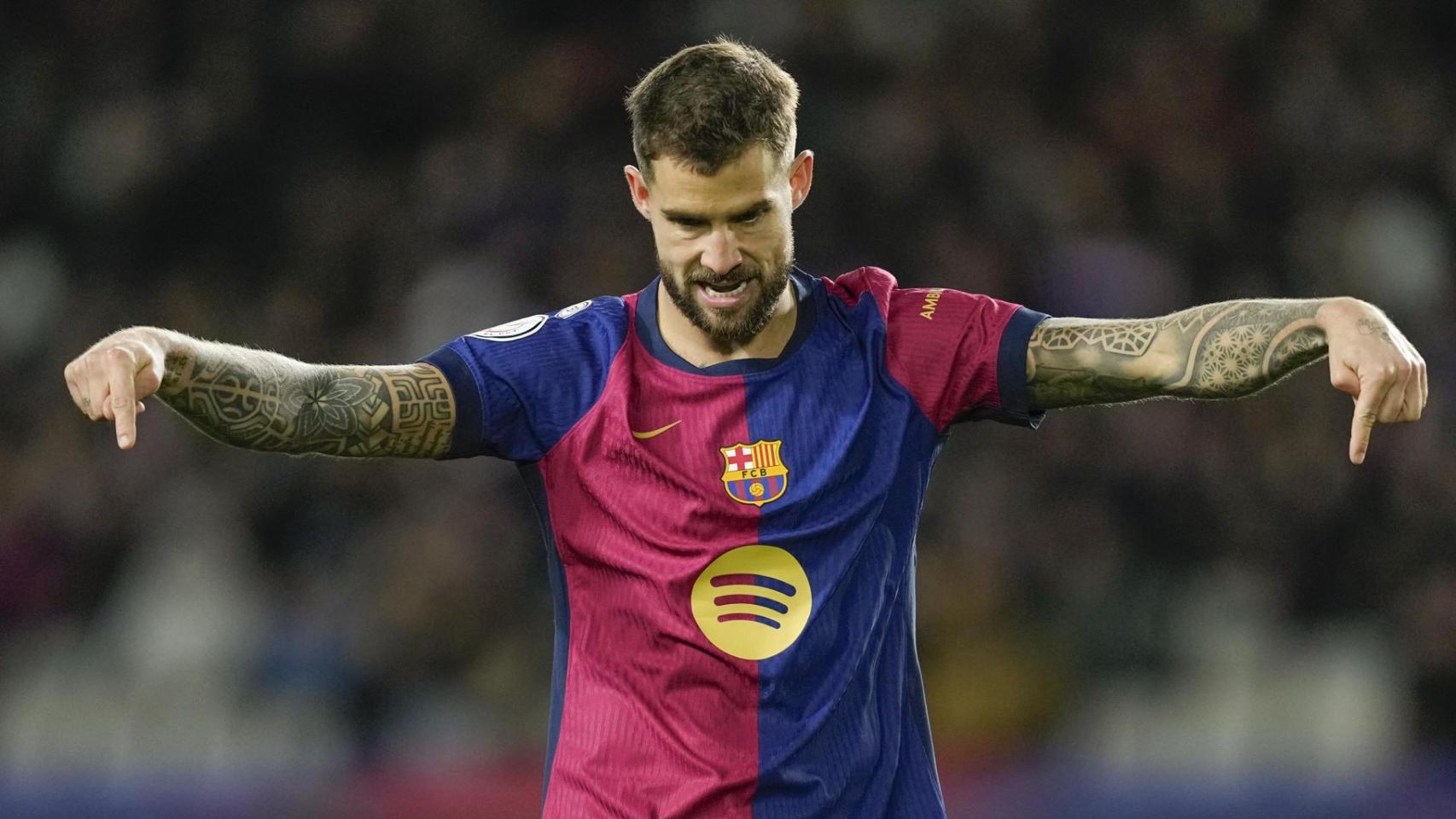 Iñigo Martínez celebra su gol al Atlético