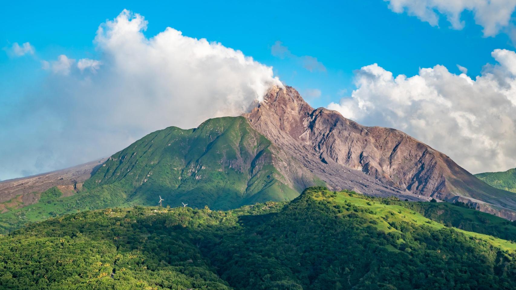 La Montserrat de Inglaterra: una isla caribeña bautizada por Colón en honor a la montaña de Cataluña