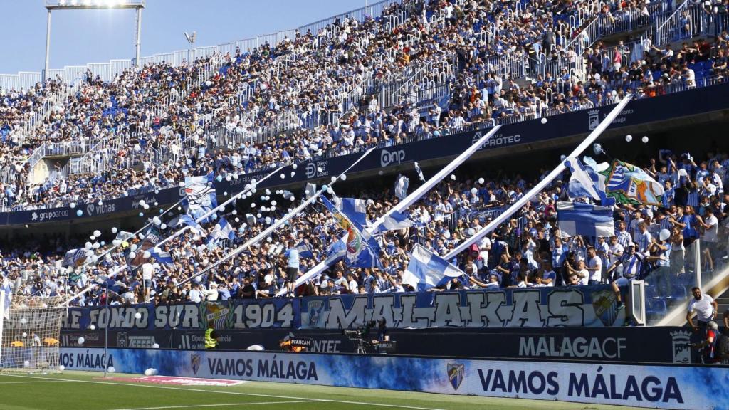 Seguidores del Málaga en La Rosaleda