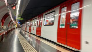 Metro en circulación