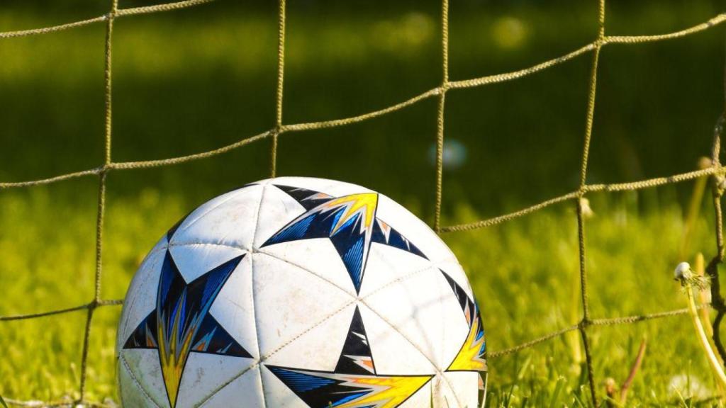 Novedad en los campos de fútbol de La Satalia y El Carmel