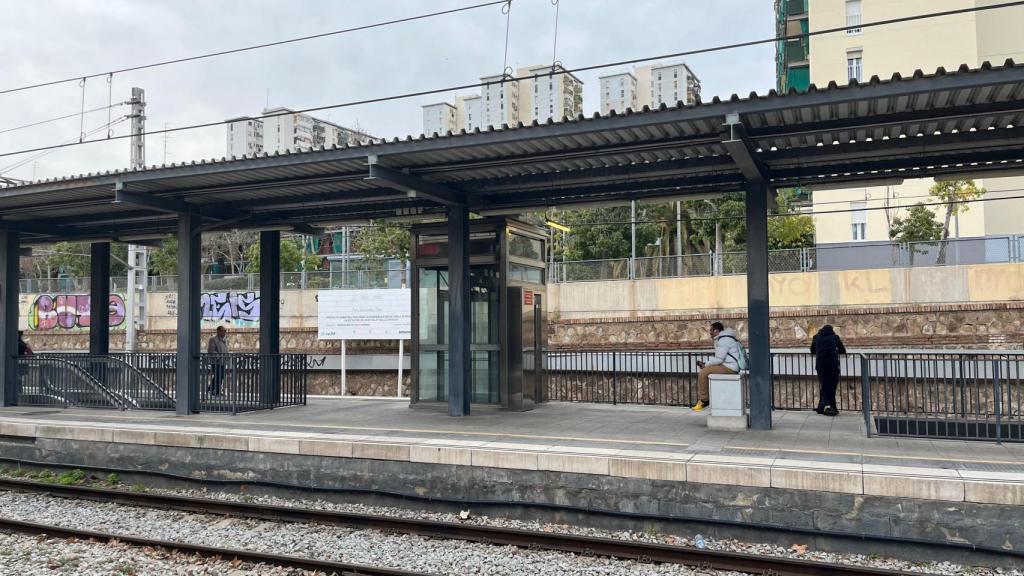 Uno de los ascensores averiados de la estación de Renfe de L’Hospitalet de Llobregat