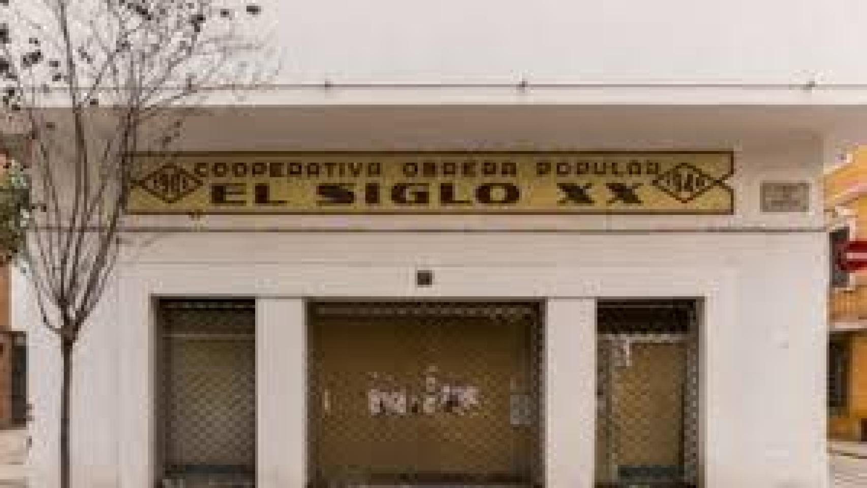 El Ayuntamiento de Barcelona inicia la rehabilitación de la antigua Cooperativa El Segle XX en la Barceloneta