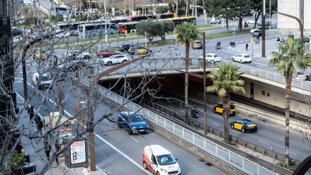 Tráfico en la ronda del Mig, Gran Via de Carles III y avenida Diagonal