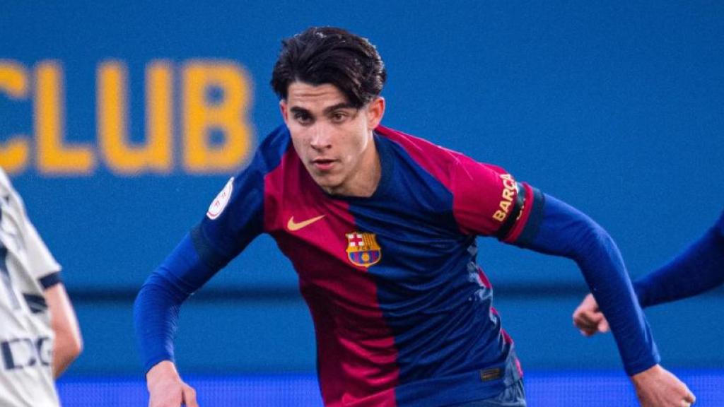 Toni Fernández, en un partido del Barça B contra el filial del Osasuna