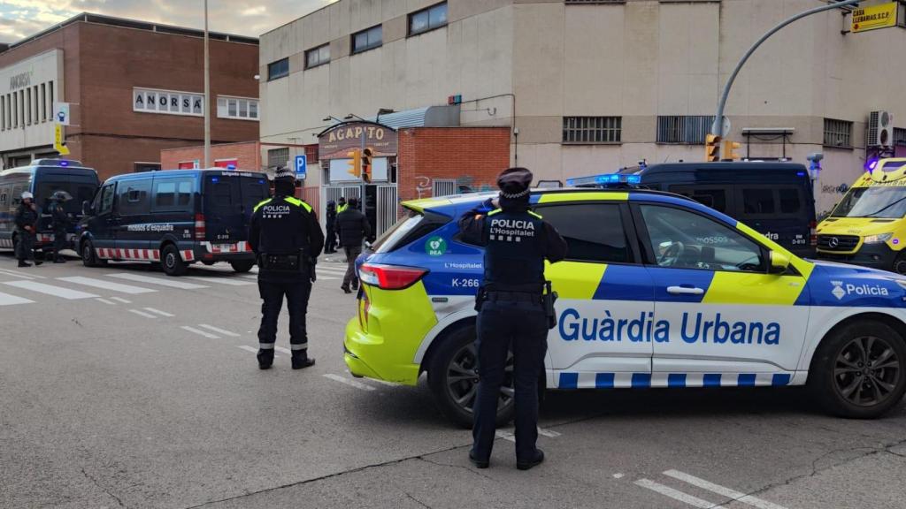 Operativo policial en L'Hospitalet de Llobregat