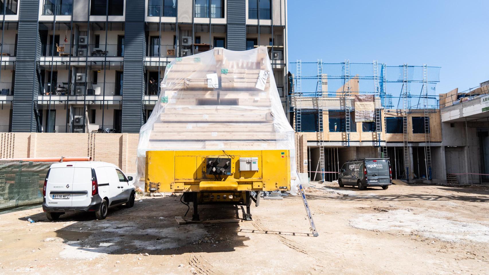 Promoción de pisos sociales en el Poblenou de Barcelona