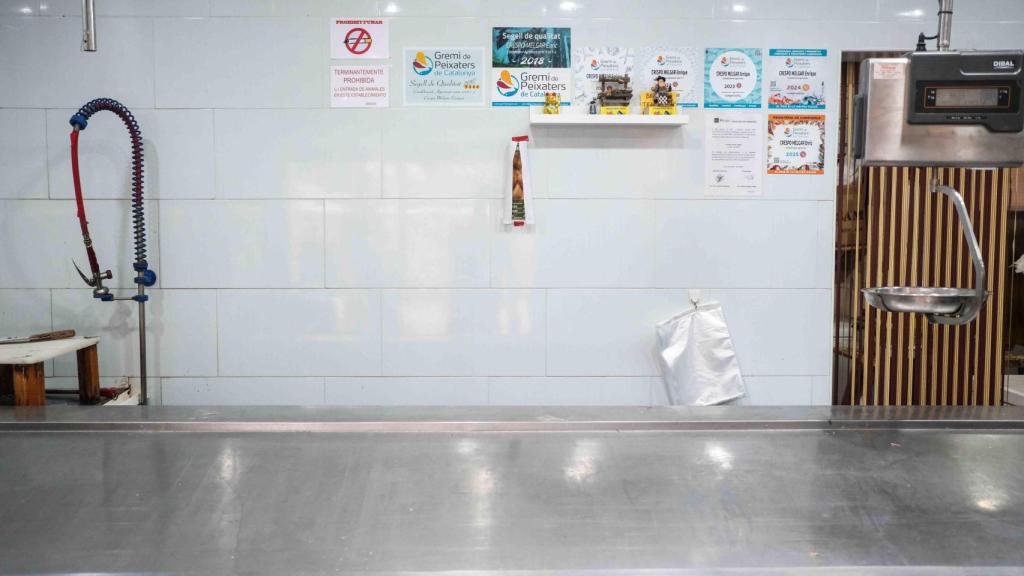 Interior de la peixateria Anita