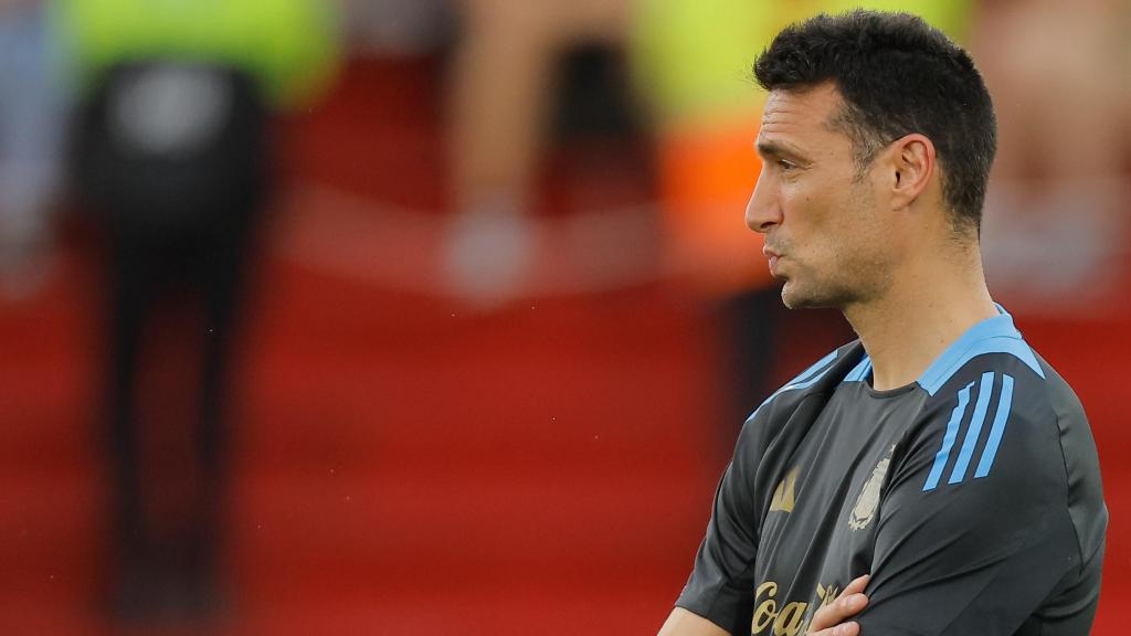 Lionel Scaloni, en un entrenamiento de puertas abiertas de la selección argentina
