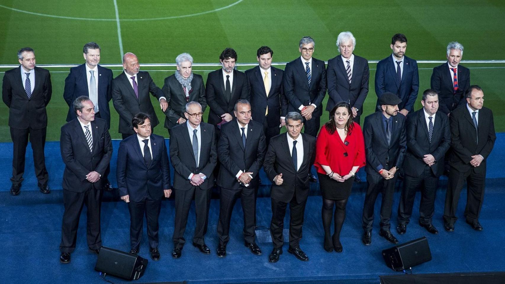 Laporta y su junta directiva en 2021