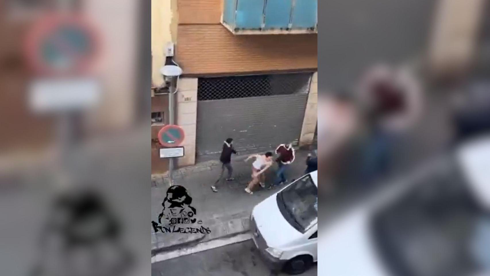 Pelea multitudinaria con armas blancas en Badalona