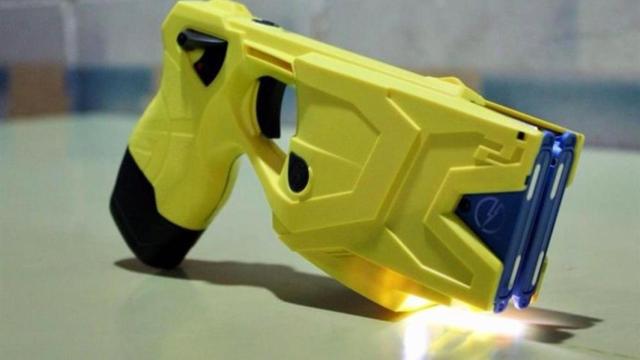 Imagen de una pistola táser