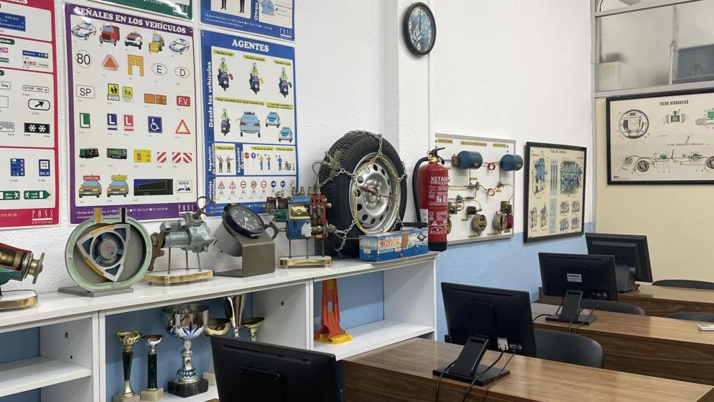 Autoescola La Estrella a L'Hospitalet de Llobregat