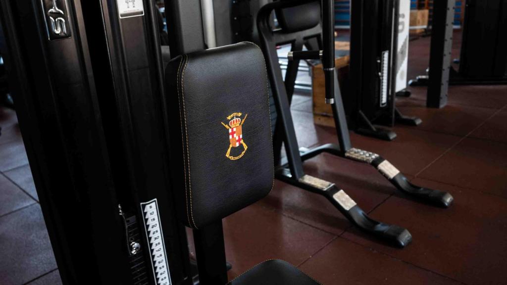 Una màquina d'exercici al gimnàs del Cuartel del Bruch