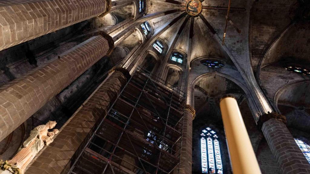 Obres de restauració a la basílica de Santa Maria del Mar