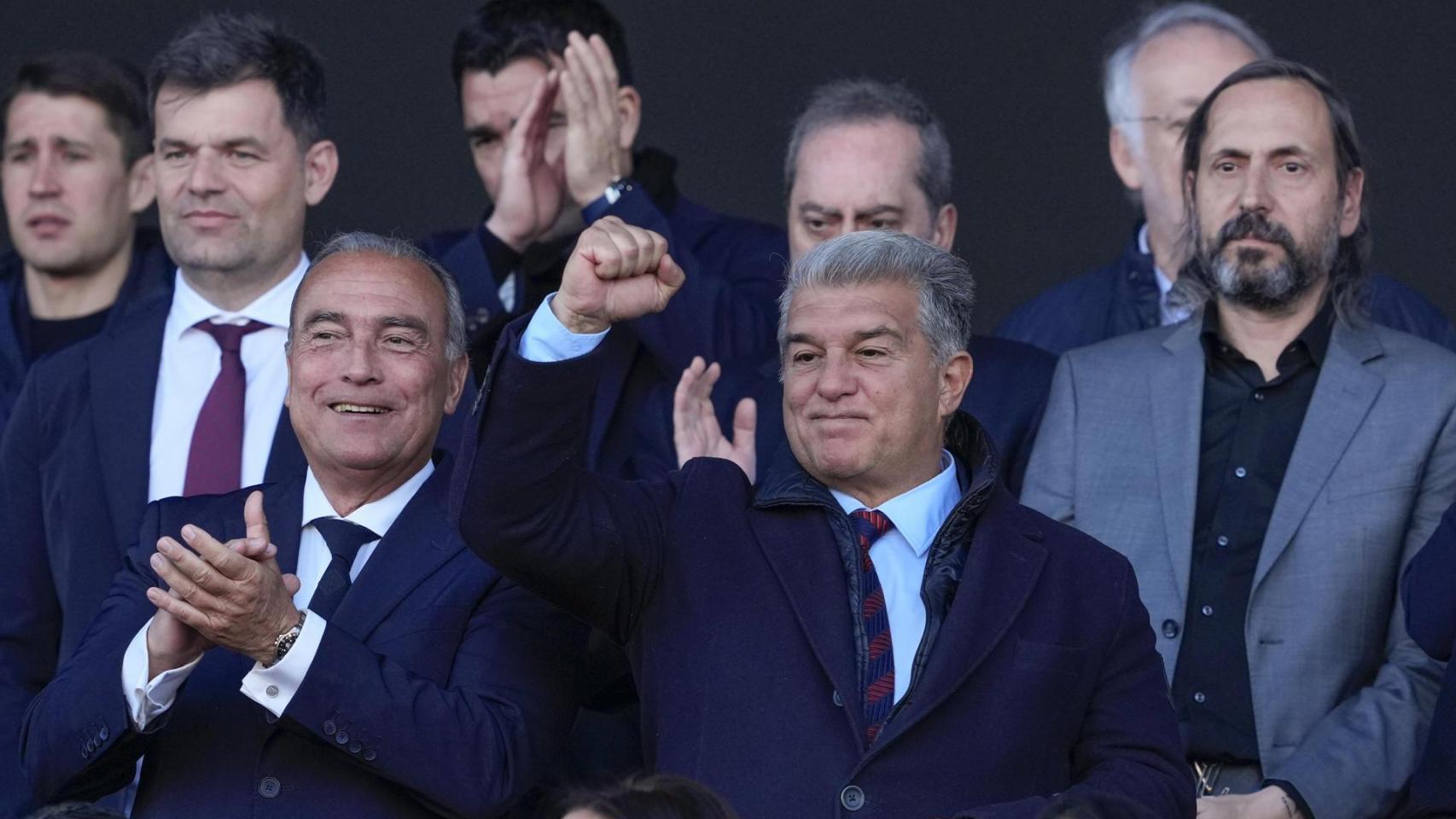 Laporta celebra la victoria del Barça contra el Girona