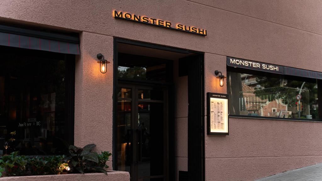 Exterior de Monster Sushi Pedralbes