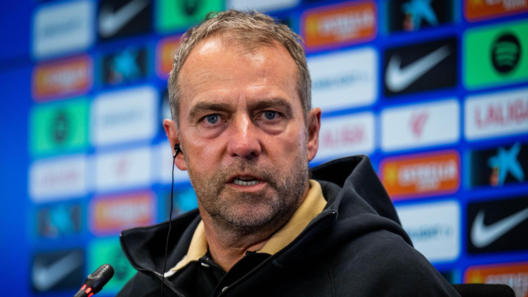 Hansi Flick atiende a los medios de comunicación antes del Barça-Betis