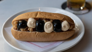 Un bocadillo al estilo 'madrileño' en Entrepanes Díaz