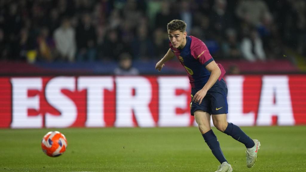 Rematada de Gavi que suposa el primer gol del Barça al Betis